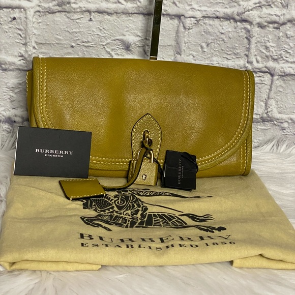 🐎 Burberry 🐎 Mayfield Leather Clutch NEW! - Picture 3 of 16